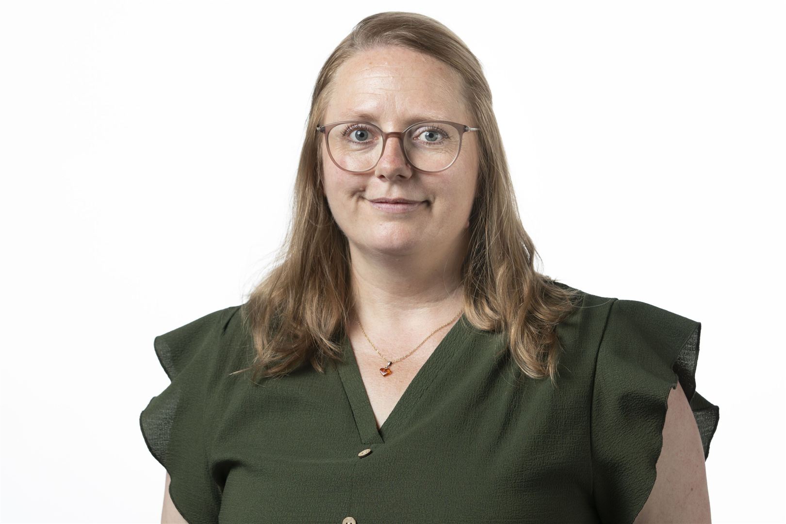 Portrait von Nadine G&uuml;nt&uuml;rk&uuml;n